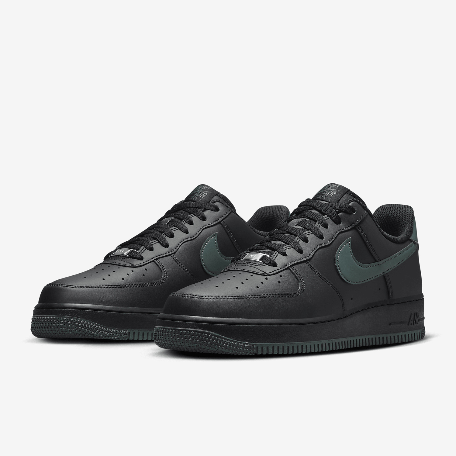 Nike Genuine Air Force 1 07 Me - Men'S Shoes Nike Air Force 评论和价格