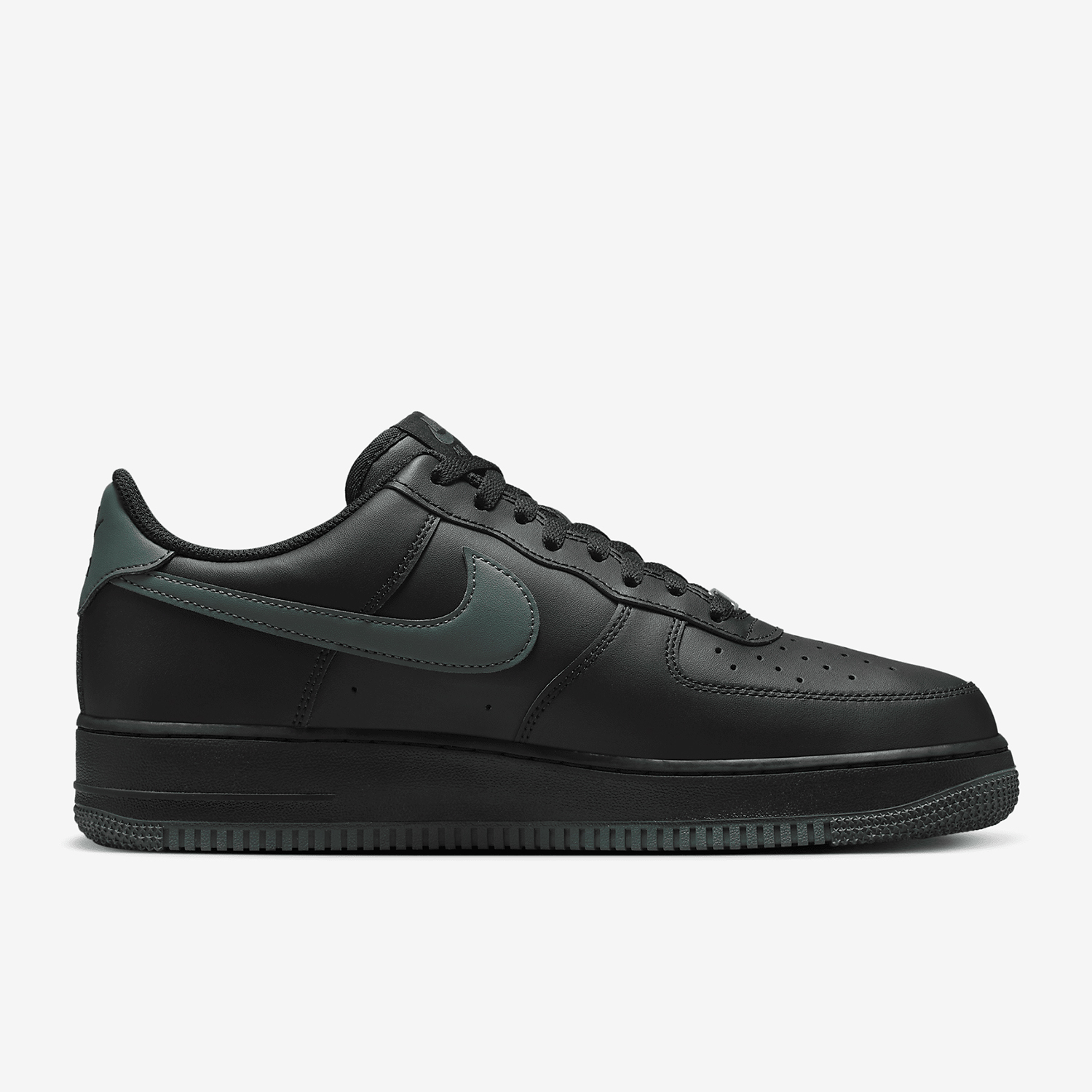 Nike Genuine Air Force 1 07 Me - Men'S Shoes Nike Air Force 评论和价格